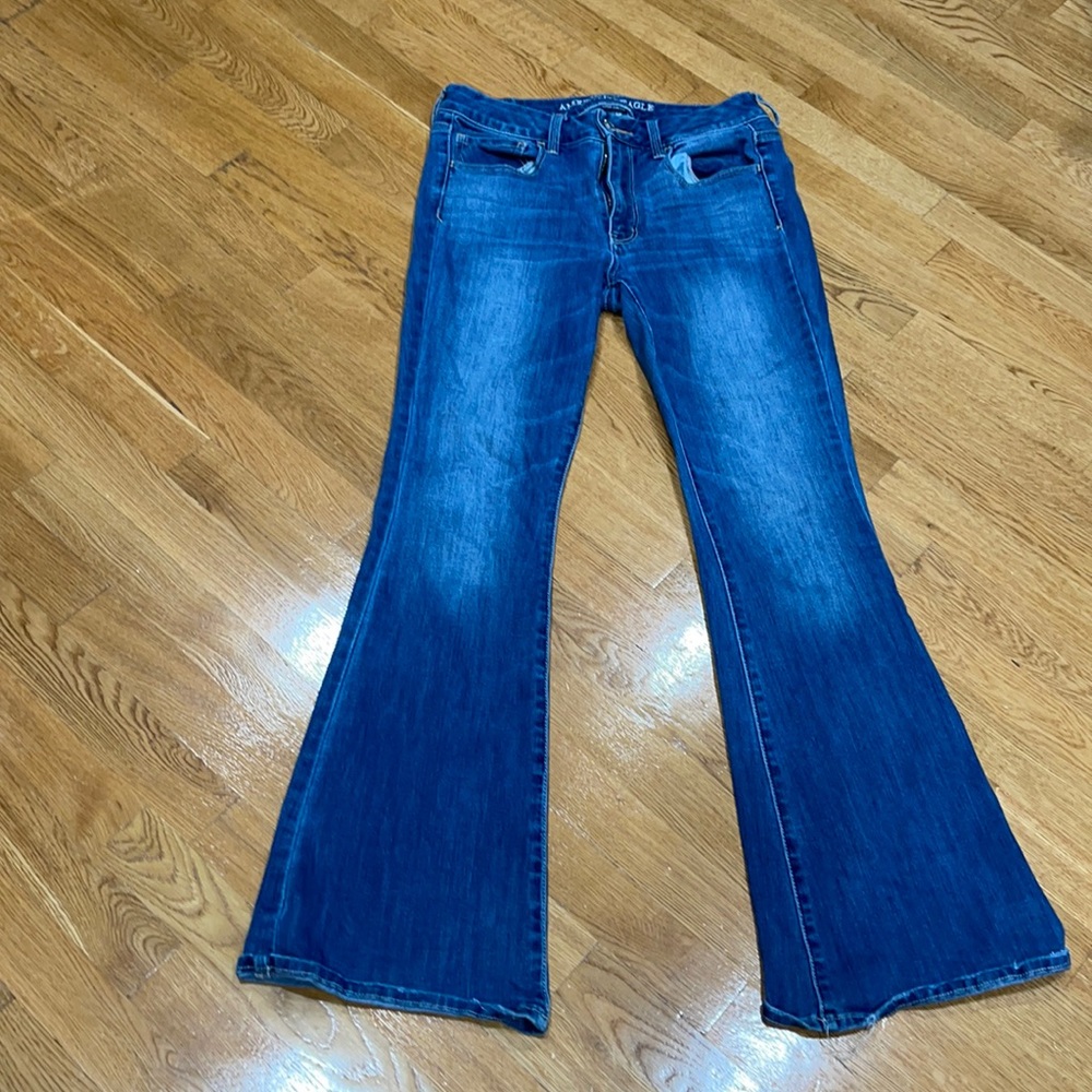 Gorgeous medium wash flare high waisted jeans